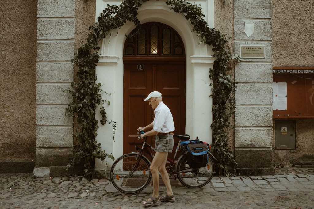 kosciol przy zamku joannitow