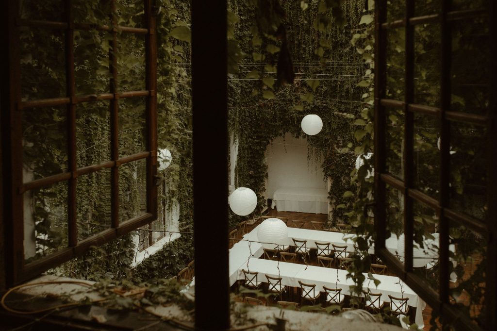 dziedziniec zamku joannitow w lagowie